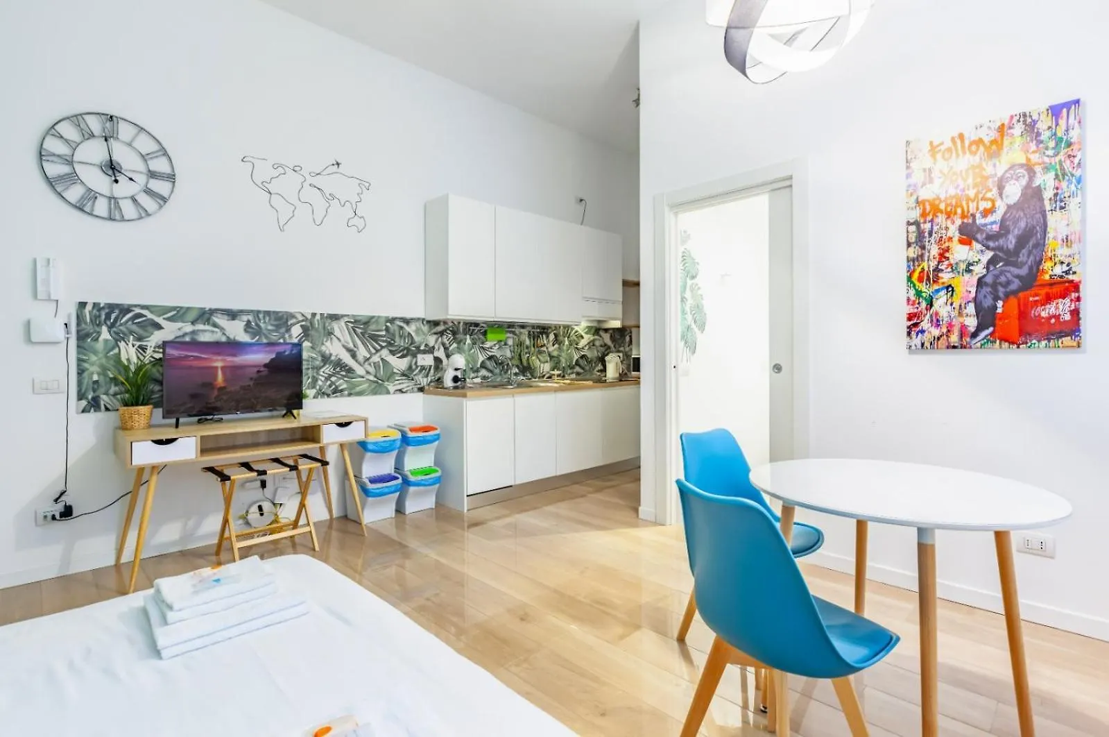 Urbanjungle - Milan Centre With Balcony Apartment 0*,  Italy